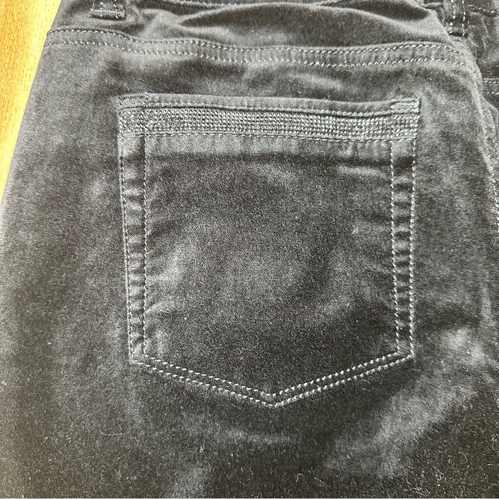 NWT WHBM Black Velvet Slim Ankle Pants Size 4S - Picture 8 of 13